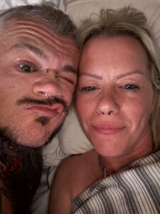 trans_man_and_his_dom Public Pic 2