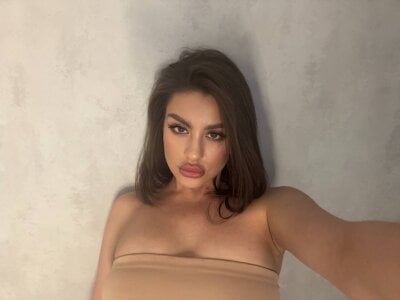 KristyDolly Public Pic 5