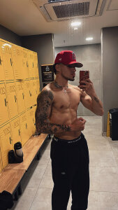 mike_cock 🔥😈 Gambar 3