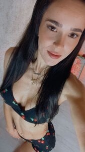 Carla_Posh 🧡 Immagine  3