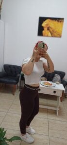 Foxxxy_MILF Public Photo 4