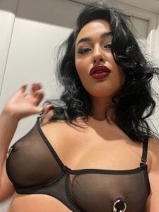 Black_swan7777: Mistress 💎💎💎 ( 3 фото)