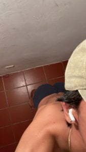 Mauuu18 Public Pic 7