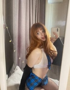 Charlotte_mitchelle Public Pic 4