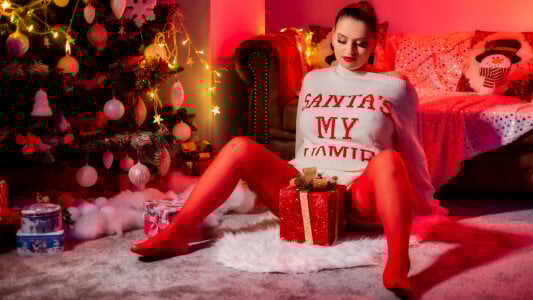 Lauren_Saint
