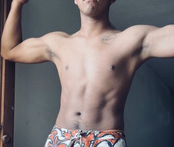 🤜🏽 de Charlykll  8 Imagens