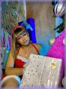 Tiffany_deluxe Just a Tease Pic 3