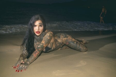 darkinkedbabe night beach shoot Foto 5