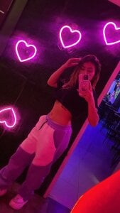 daniela_blonde_squirt xxx Foto