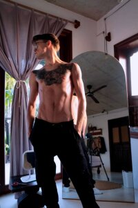 Zdjęcia William_Henry_ Topless:  6