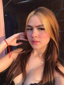 SashaBlake_ Public Pic