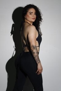 KylieJenkins Spotligt 🤍🖤 slika