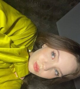 IsabelleMoutoux Public Pic