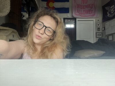 Public od cuddlebug2025  2 snímek