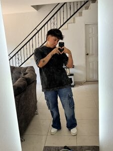 LiamSmith_1 Public Pic 2