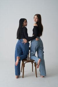 two_sugar_girl Sweet girls Pic 3