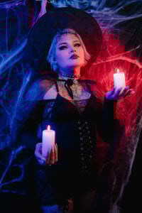 jinxv_nuss My favorite date of the year 👻🎃🦇🕯️ Pic 9