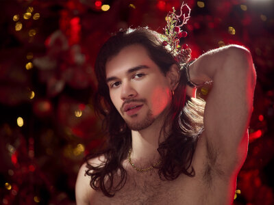 FreyrVik Santa attracted you to something very hot Pic 5