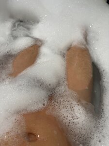 Netflixundcock Badewanne Foto 4