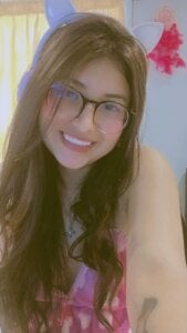 --MiaKhalifa-- Public Pic 4