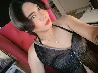 GoldenTs69 Satisfucktion Pic 4