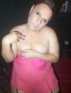 JadeTodd43 Pinky Pic