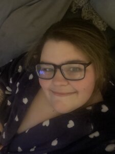 Curvy_Geordie_LouiseX Public Pic 4