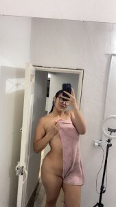 Sofi_castro12 look at me Pic 3