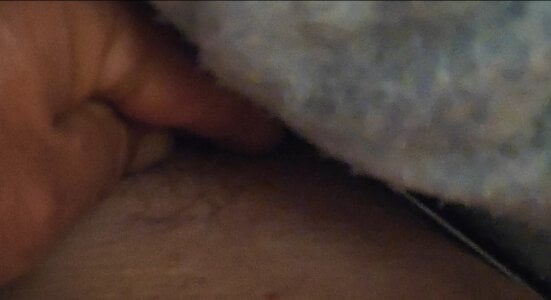 jhonschen's Sotto le coperte Sex Photo 4