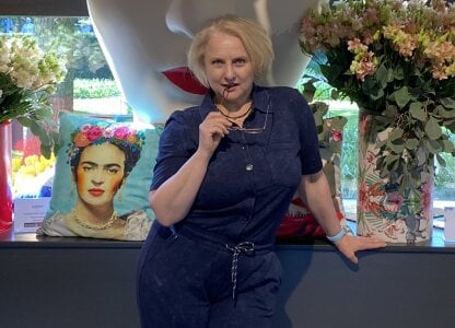 Car_ina: Just spring... Just me!.. ( фото)