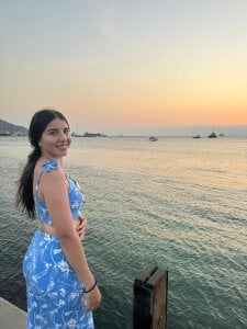 Ashley_Riccio 🧡🧡🧡 Hình 3