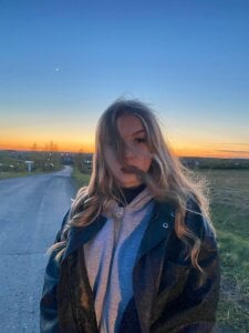 RamonaCorpeno Public Pic 2