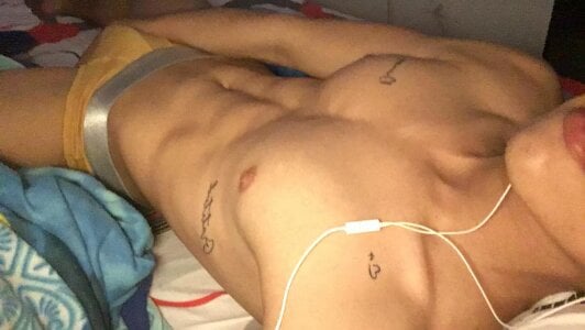 Thomas_and_lyan Public Pic 2