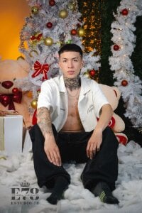 Kitty_and_jake hot christmas Pic 4