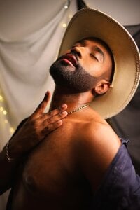 LOGAN_ADAMS27のAFRO MASTERの 2枚の写真