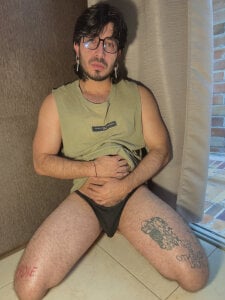 Ackerman_Eren_ Green vibes with hairy body Pic 4