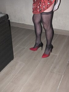 SexyNylonSissy Présentation Pic 3