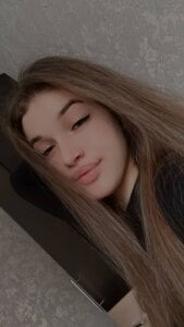 Sof1a_Shy Public Pic 4