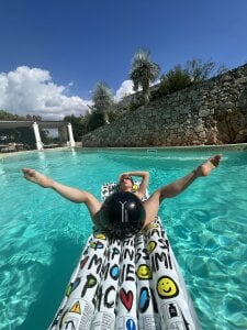 MileySummer Public Photo 2