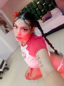 Give me ur cum de Micki__  3 photos