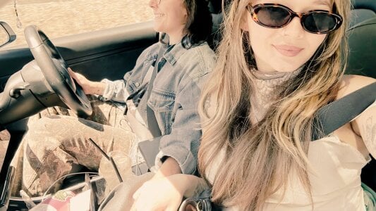 lill_daddysgirl angel and ryn Foto