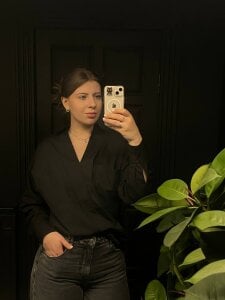 AdeleSkartel Public Fotka 3