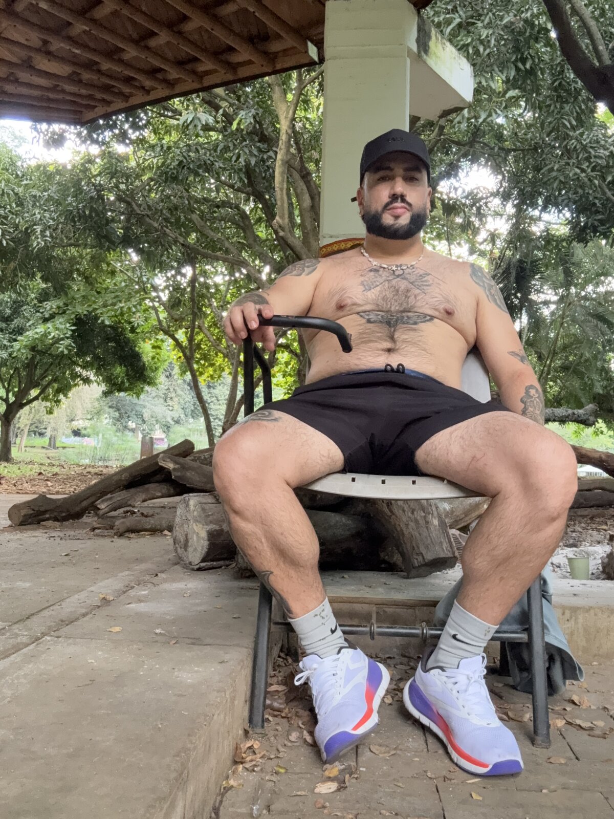 DaddyBear__ 님의 트렌드 중인 사진  3997개