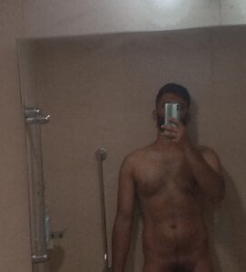 pratheeek18 Public Pic