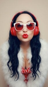 M_I_L_F_A photoshoot slika 5