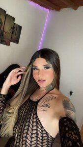 mona_bigcock Public Pic