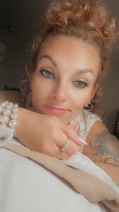 arinna93 Public Pic 4