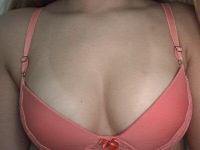 SilentAngel69 Mee Pic