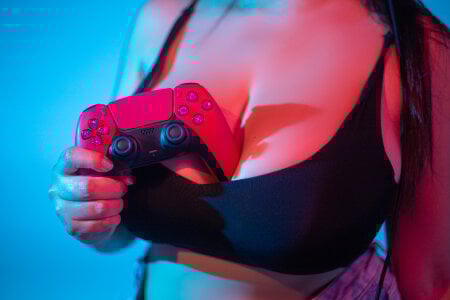 BiancaCastillo Gamer Pic 5