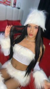 My voice, my strength, my decision od Kima_rousse  3 snímek